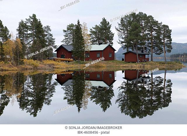Autumnal landscape with lake, reflection, Norrbottens, Norrbottens län, Laponia, Lapland, Sweden