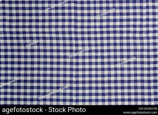 tablecloth, checked, blue and white