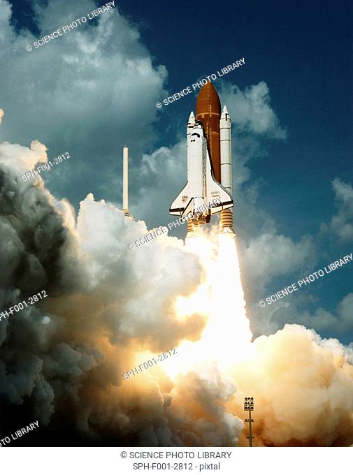 Launch of Shuttle Atlantis on STS-34