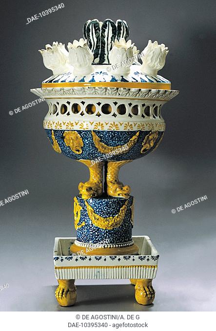 Window box decorated in blue, white and yellow, ceramic, Sassuolo manufacture, Emilia-Romagna. Italy, 19th century.  Modena