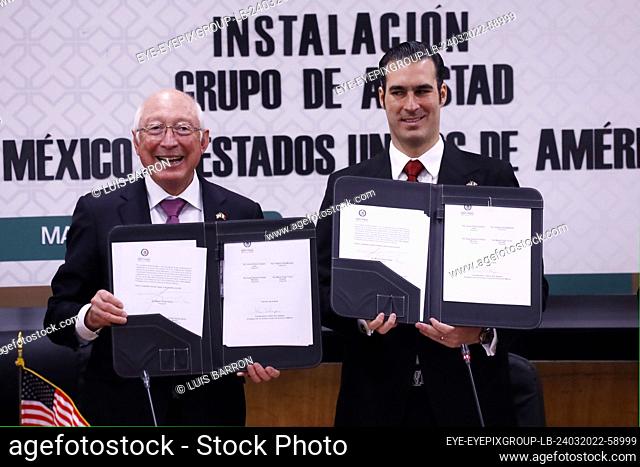 MEXICO CITY, MEXICO – MARCH 24, 2022: The Ambassador of the United States of America in Mexico, Ken Salazar, shows a document during a meeting with Mexican...
