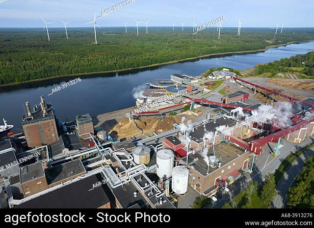 Hallsta paper mill is a special paper mill in Hallstavik, founded in 1915 by Holmens Bruk AB, now constituent in Holmen Paper AB