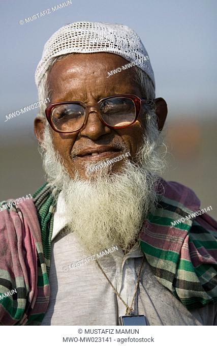 An elderly man, in Kuakata, in Patuakhali, Bangladesh September 11, 2009