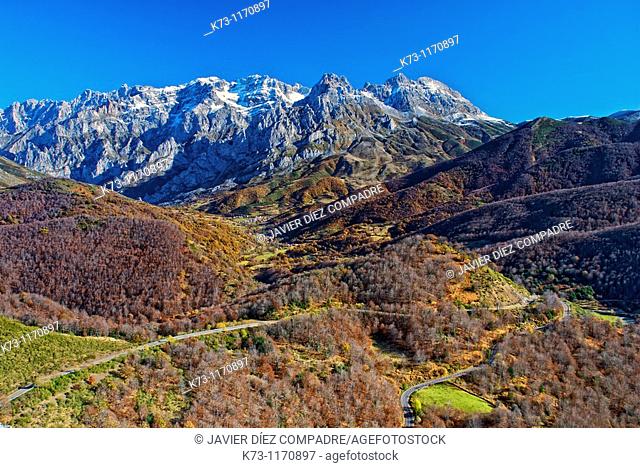 Valdeon Valley. Central Massif. Picos de Europa National Park. Leon province. Castilla y Leon. Spain
