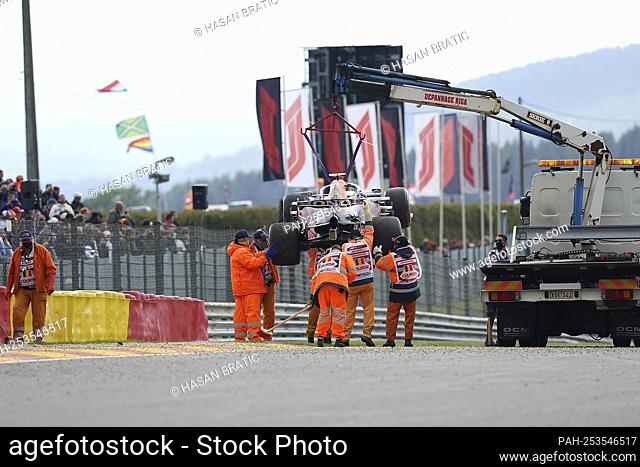 08/27/2021, Circuit de Spa-Francorchamps, Spa-Franchorchamps, FORMULA 1 ROLEX BELGIAN GRAND PRIX 2021, in the picture, accident involving Max Verstappen (NEL #...