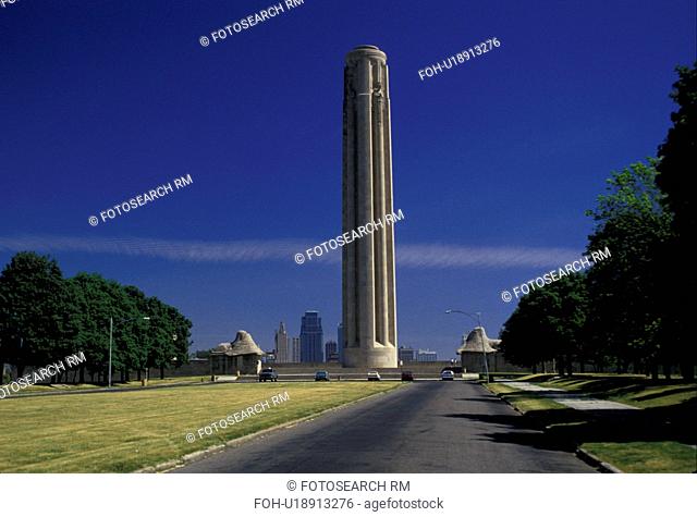 Kansas City, Missouri, Liberty Memorial in Penn Valley Park, 217 foot Torch of Liberty observation tower