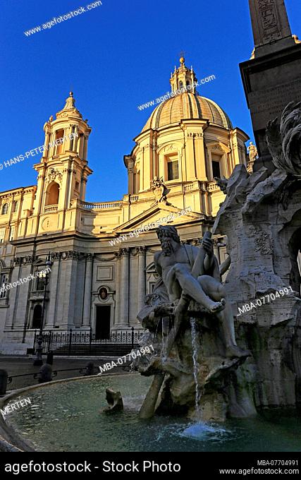 Fontana dei Fiumi on Piazza Navona, Rome, Lazio, Italy