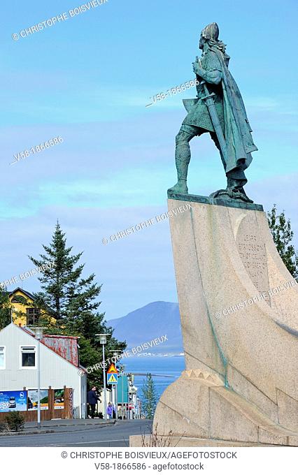 Iceland, Rekjavik, Statue of Leif Ericson Leifr Eiríksson, Norse explorer regarded as the first European to land in North America