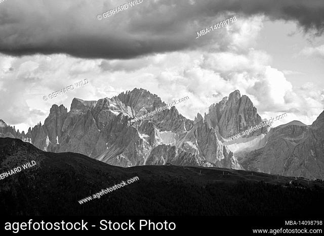 view from the thurntaler mountain over the carnic main ridge to the sexten dolomites, view from austria to italy, valley town of sillian, east tyrol