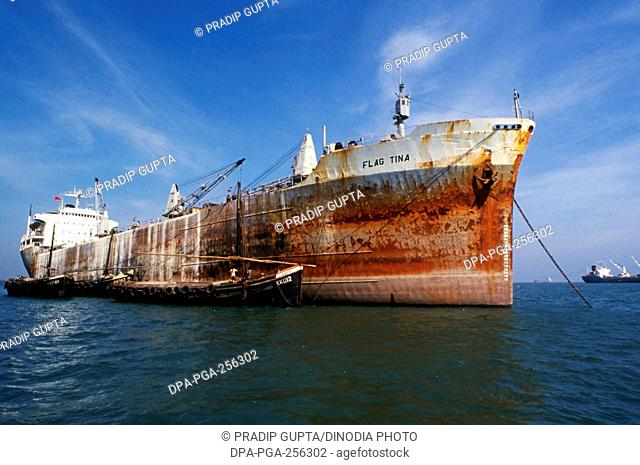 Cargo ship, india, asia