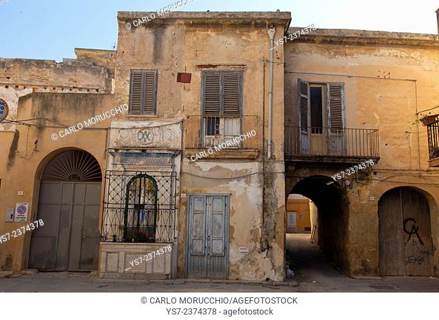 Abandoned houses in the city centere of Marsala, Sicily, Italy, Europe