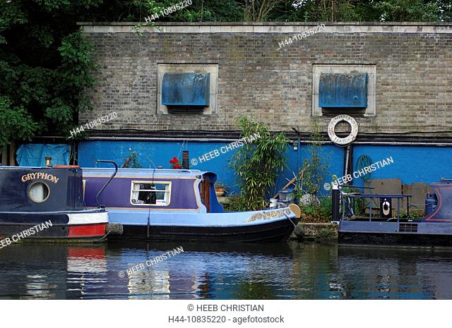 UK, London, Grand Union Canal, Camden, Great Britain, Europe, England, Boat, water, riverbank, bank, building, trees