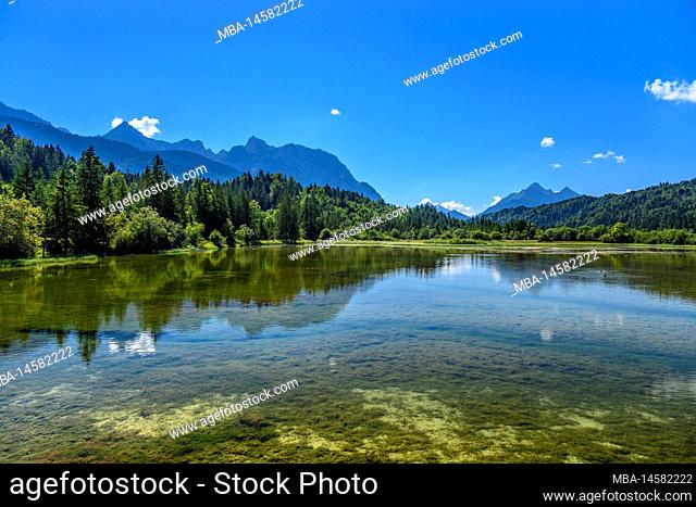 Germany, Bavaria, Werdenfelser Land, Krün, Isar reservoir against Karwendel mountains and Arnspitz group