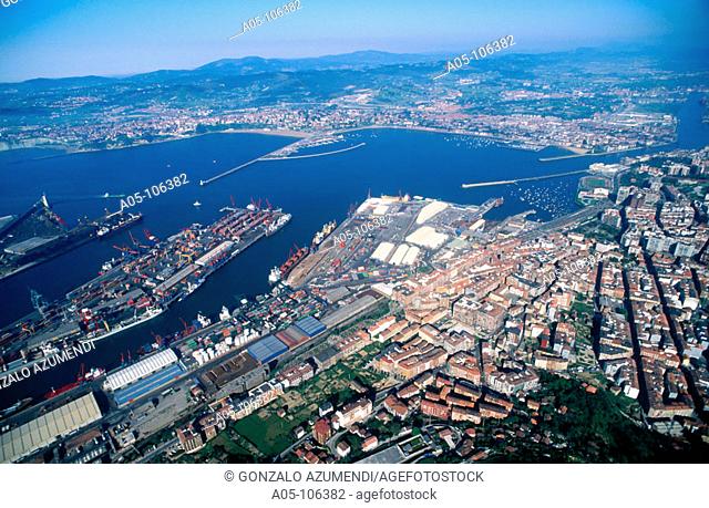 Santurce. Harbour. Bilbao. El Abra. Vizcaya. Euskadi. Spain