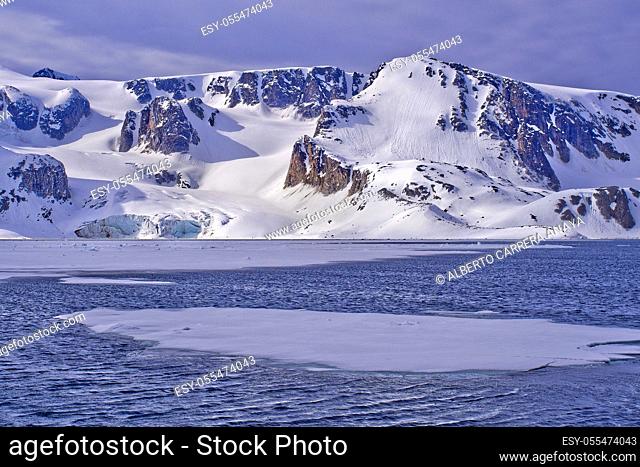 Sea Ice and Snowcapped Mountains, Albert I Land, Arctic, Spitsbergen, Svalbard, Norway, Europe
