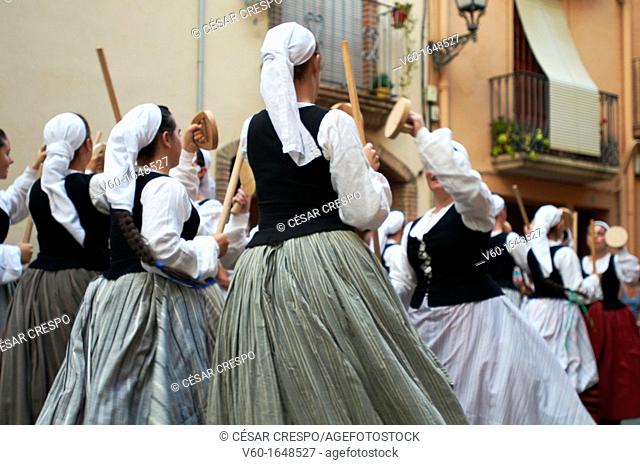 -Traditional Women Dancers- Spain