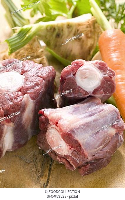 Oxtail and fresh soup vegetables