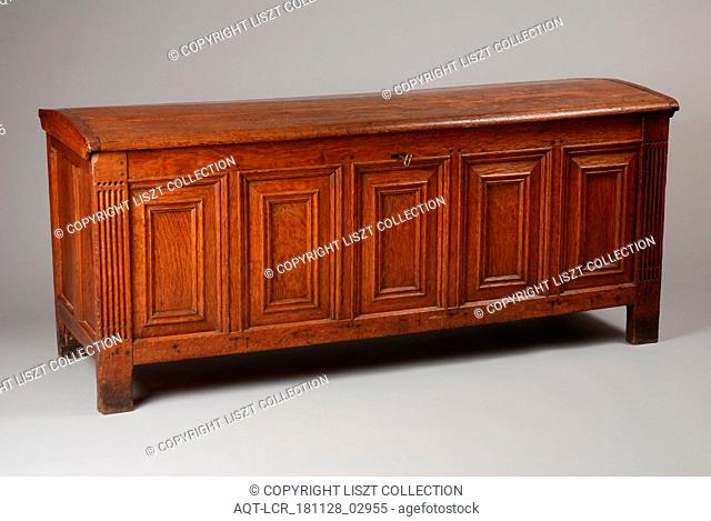 Oak wood case, archive case coffin cabinet furniture furniture interior design wood oak, Obverse: five profiled panels on the front and fluted corner posts...