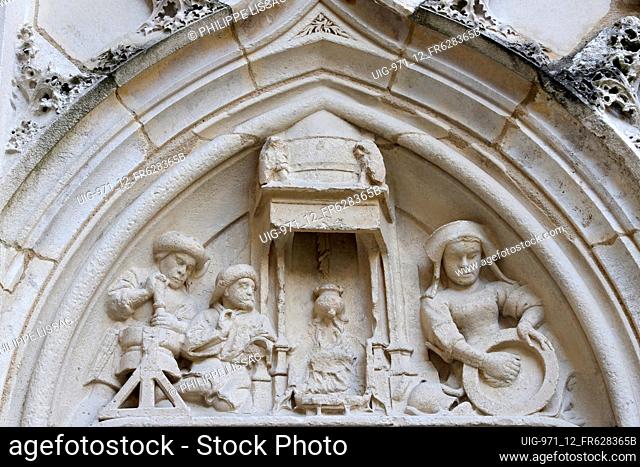 Jacques Coeur Palace, Bourges, France. Relief depicting a kitchen scene