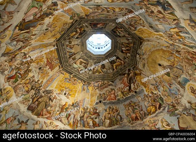 The interior frescoes of the dome were begun by Giorgio Vasari (1511 - 1574) and completed by Federico Zuccari (1540 - 1609)