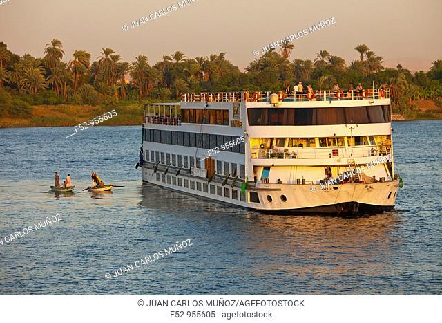 Nile River Cruises. Nile Valley. Egipt
