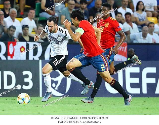 duels, duel Levin Oeztunali (Germany) versus Jesus Vallejo (Spain) and Junior Firpo (Spain) / r. GES / Football / U21 Euro Final: Spain -Germany, 30