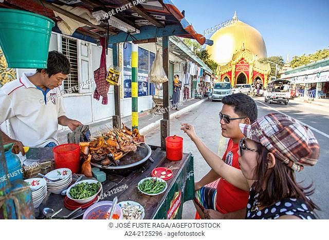 Myanmar , near Mandalay , Sagaing City, Kaung Hmu Taw Pagoda, street food vendor