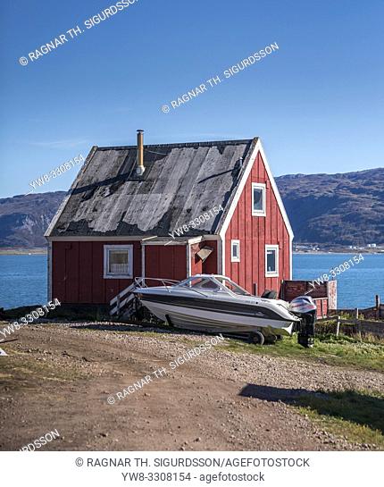 Small house, Qassiarsuk or Brattahlid, South Greenland