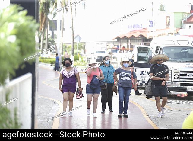 CANCUN, MEXICO - OCTOBER 26: Inhabitants of Mexican Caribbean take precautions due to the arrival of Tropical Storm Zeta