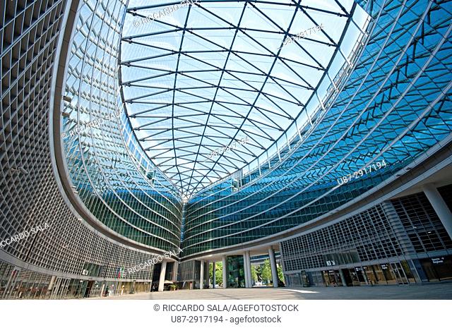 Italy, Lombardy, Milan, Palazzo Lombardia Headquarter of Regione Lombardia Government Architects Pei Cobb Freed and Partners. .