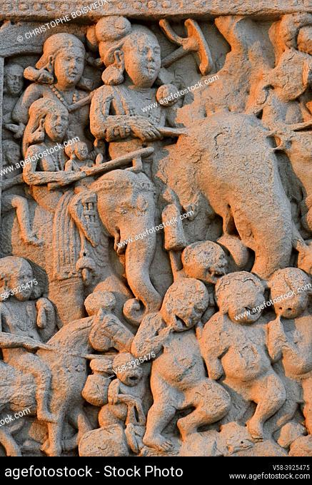 India, Madhya Pradesh, Unesco World Heritage Site, Sanchi, Indian emperor Ashoka and his queen riding on elephant back