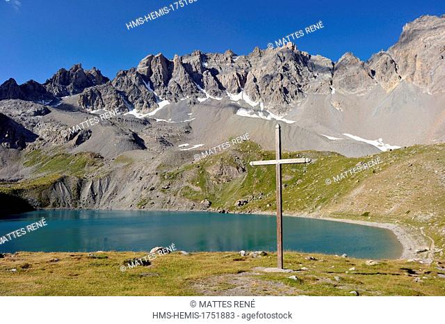 France, Hautes Alpes, near Ceillac, Sainte Anne lake (2415 m), regional natural park of Queyras
