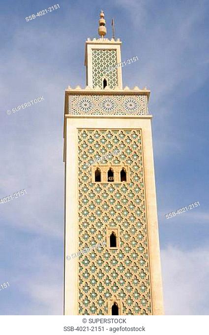 Mauritania, Nouakchott, Minarett of moroccon mosque of Noukchott