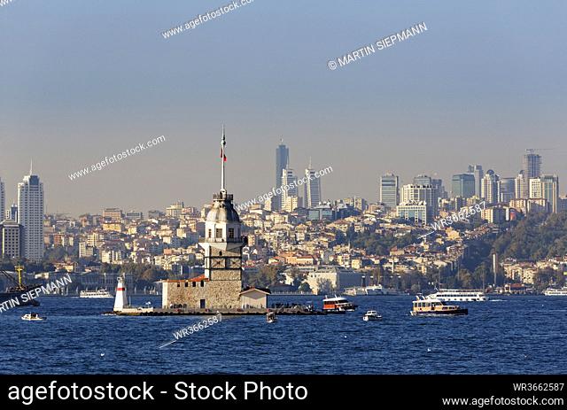 Turkey, Istanbul, View of Maiden's Tower at Bosphorus