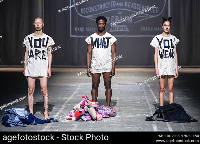19 January 2021, Berlin: At the Fashion Open Studio x MBFW the Fade Out label shows its collection for the fall/winter season 2021/2022 at the Mercedes-Benz...