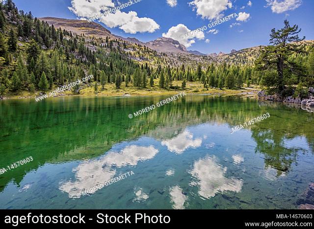 Italy, South Tyrol, Bolzano. Green Lake (Grünsee or lago Verde) in the Fanes-Sennes-Braies Nature Reserve, Fanes group, Dolomites