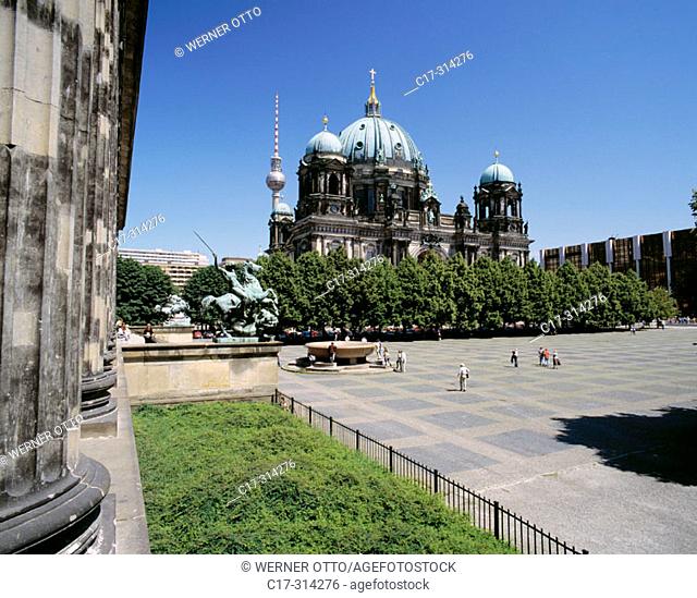 Germany: Berlin, Berliner Dom from the Altes Museum, with the TV Tower in background