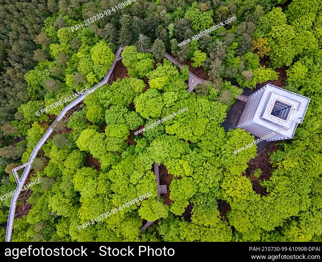 FILED - 27 May 2021, Mecklenburg-Western Pomerania, Heringsdorf: The 33-metre-high wooden observation tower is located on the 1