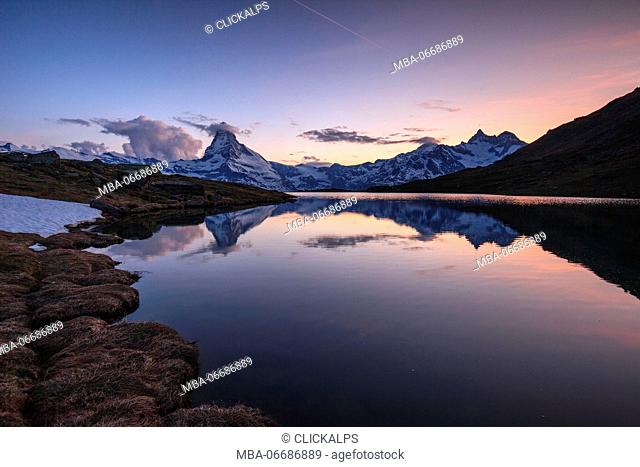 Sunset at Stellisee, in the background the Matterhorn, Vallese, Switzerland