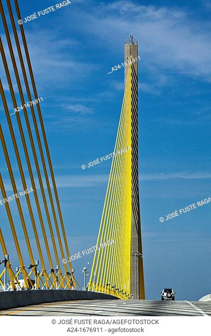 Sunshine Skyway Bridge, Tampa Bay, Florida, USA