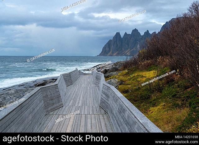 Norway, Senja, Skaland, Tungeneset, viewpoint, access