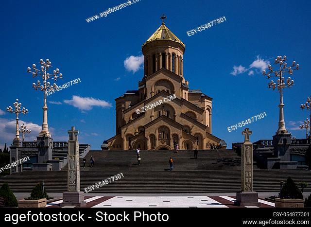 traveling caucasus in georgia orthodox Tsminda Sameba Cathedral