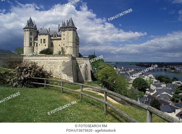 castle, France, Pays de la Loire, Maine-et-Loire, Saumur, Loire Valley, Loire Castle Region, Europe, 14th century castle along the Loire River in Saumur