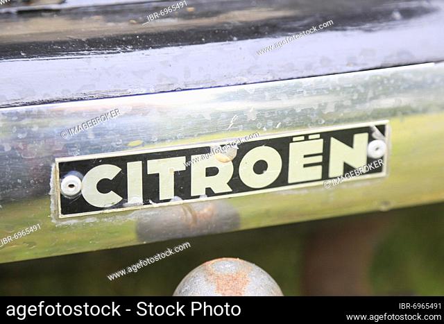 Oldtimer Citroen Traction 11 BL legere from 1957 in black, 4 cylinder inline engine, 1911 cm3, 125 km/h, photographed in a park, Bretagne, France, Europe