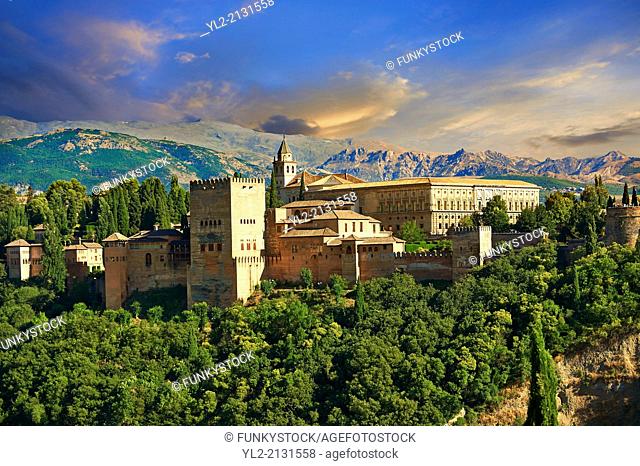 View of the Moorish Islmaic Alhambra Palace comples and fortifications. Granada, Andalusia, Spain