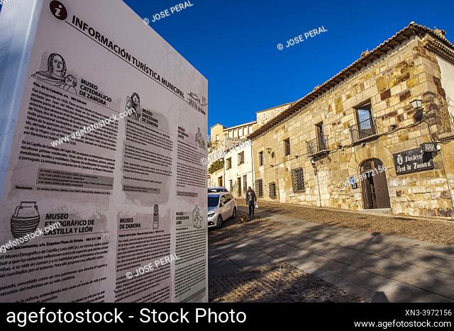 Tourist information poster, Hosteria Real de Zamora, Cuesta de Pizarro street, Zamora city, Zamora Provience, Castile and Leon, Spain, Europe