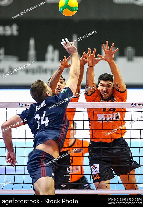 28 January 2020, Berlin: Volleyball, men: Champions League, Berlin Volleys - Fakel Nowy Urengoi, 4th round, Group B, 4th matchday, Max-Schmeling-Halle