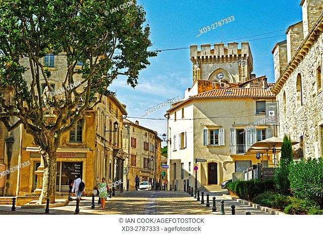 street scene, Villeneuve-lez-Avignon, Vaucluse Department, Provence, France