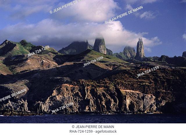 Rocks, Puamau Bay, Ua Pou Island, Marquesas Islands archipelago, French Polynesia, South Pacific Islands, Pacific