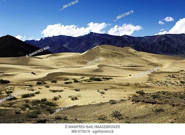Mountains and dunes at the Brahmaputra (Tsangpo) River near Lhasa, Tibet, Asia